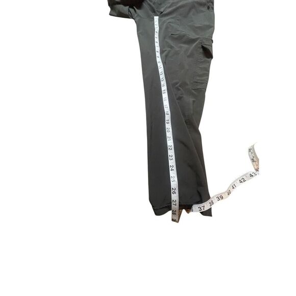 Athleta Womens Black Chelsea Lined Cargo Pants Size 6 - Picture 3 of 8